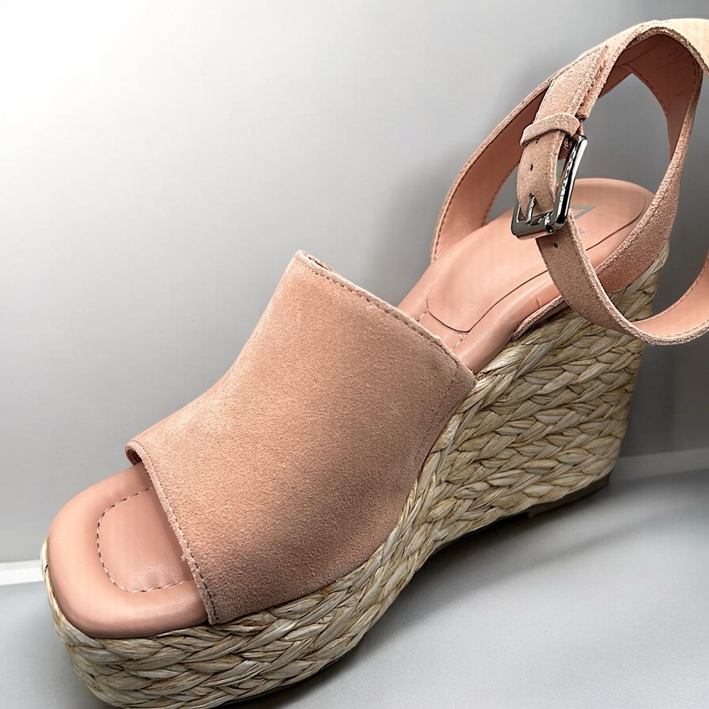 NWT Marc Fisher LTD Wedge Sandals Pink Platform Shoes  New in Box